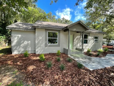 1940 E UNIVERSITY AVENUE