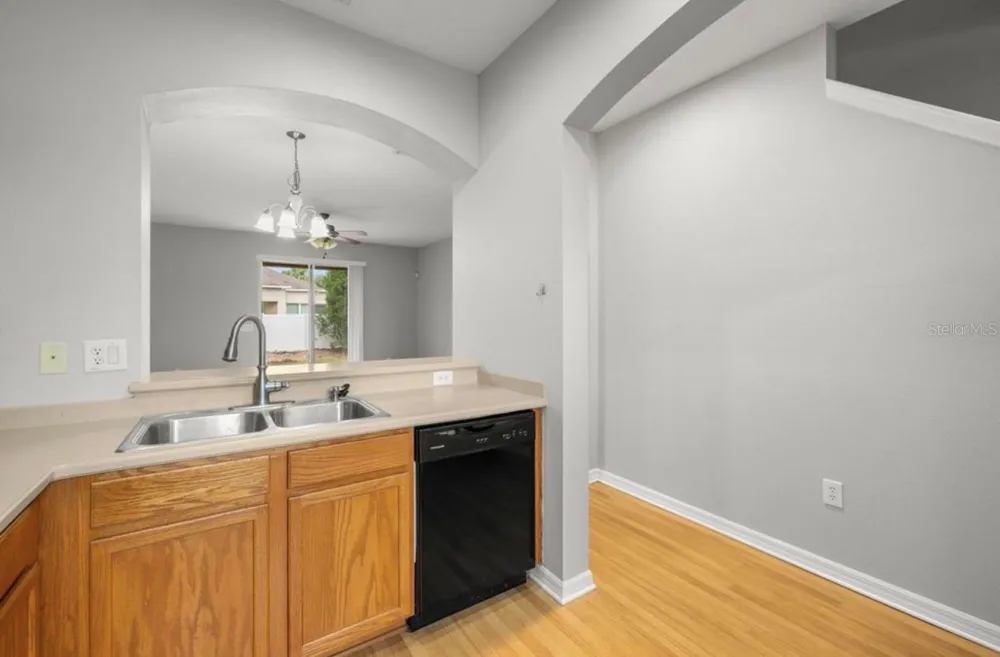 8832 RED BEECHWOOD COURT Riverview, FL 33578