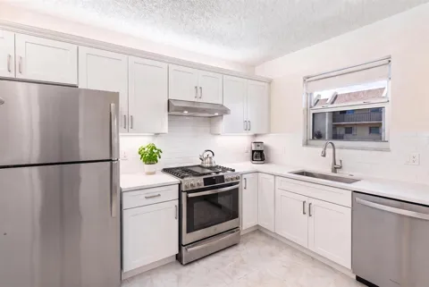 2825 SW 22nd Avenue #Apt 107