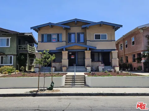 2932 S Normandie Avenue #2932 1/2