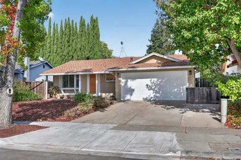 2106 Stonewood Lane