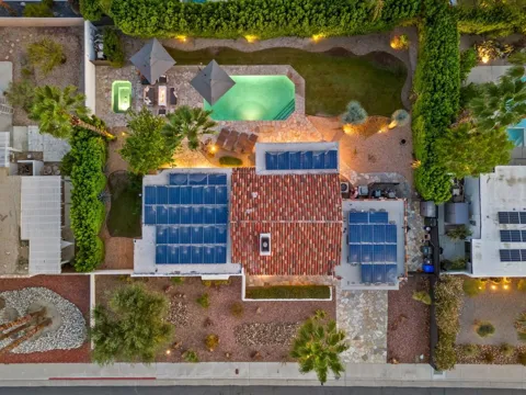 1055 E Louise Drive