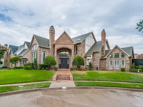 3309 Wolfe Court