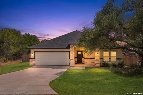 348 FAWN DR
