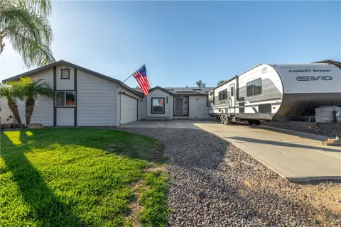 28825 Avenida Estrella