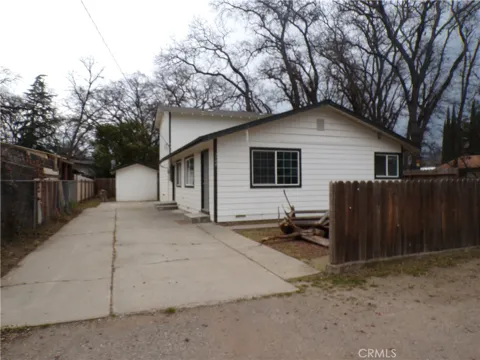 3740 Mullen