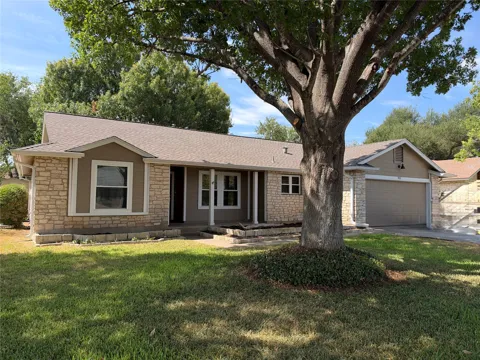901 Ramble Creek Drive