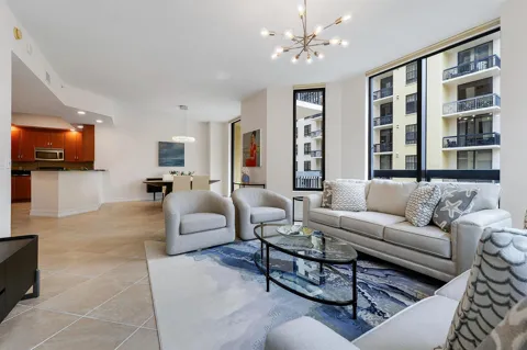 701 S OLIVE AVENUE #1004