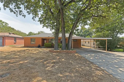 6051 Black Oak Lane