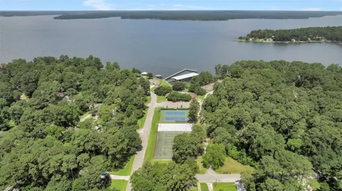 13987 Lakepoint Drive