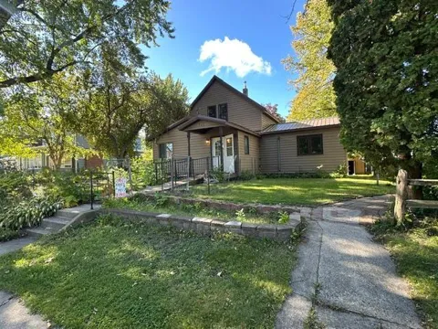 207 Hartley Street