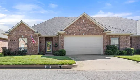 2306 Homestead Lane