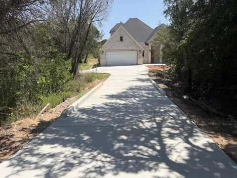 4011 Ponca Drive