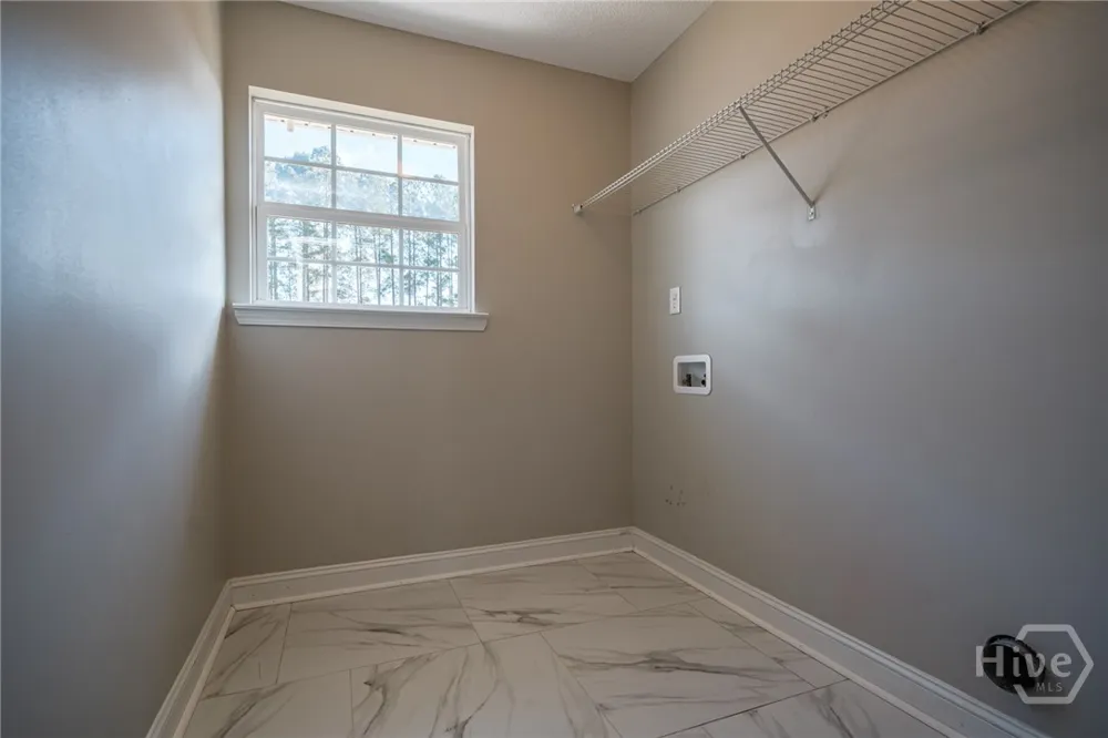 141 Powers Drive Midway, GA 31320