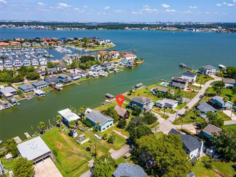 2124 Cove Park Drive
