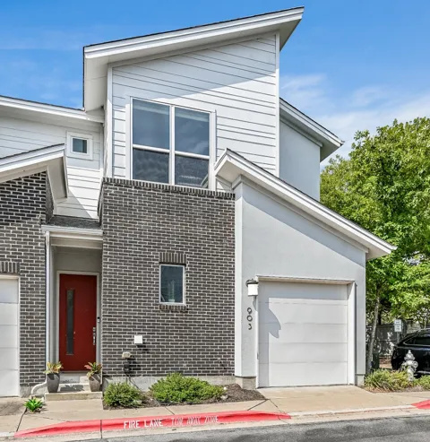 3108 E 51st Street #903