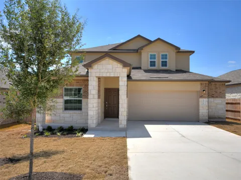 6520 Strelitzia Cove