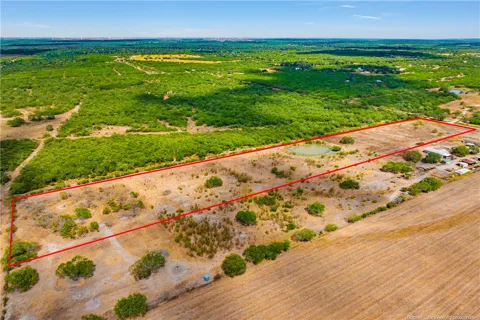 5851 County Road 101