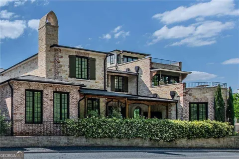 290 Guild LN