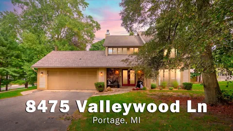 8475 Valleywood Lane