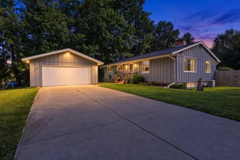 1015 Philip Road