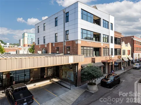 15 Rankin Avenue #103