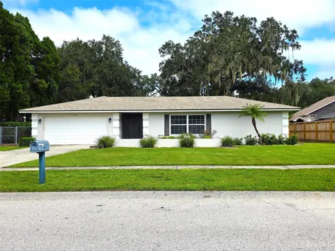 123 ELM SQUARE S