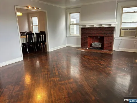 85 Manchester Place 2