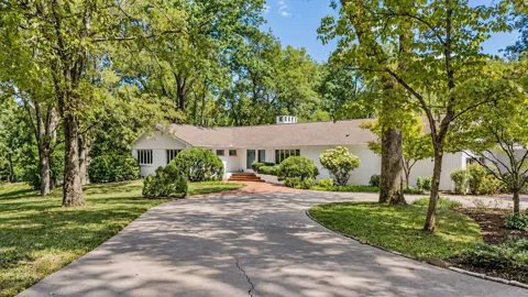 1024 Foxwood Rd