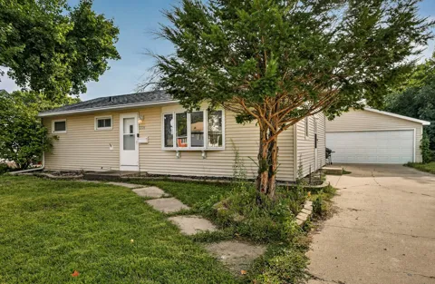 2514 NW 23rd Avenue NW