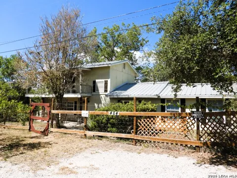 484 Avenue R