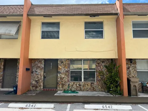 6542 SW 41ST STREET #6542