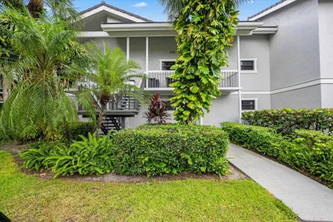 11863 Wimbledon Circle #532