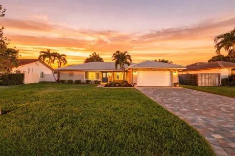 626 NW 100th Way