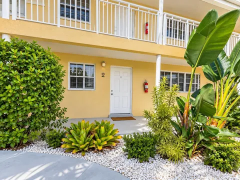 405 SOUTHWIND DRIVE #2