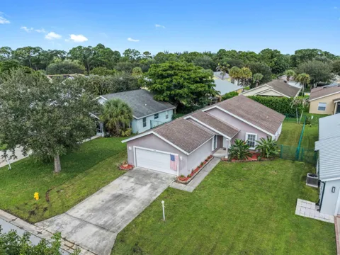 2705 SW Riviera Road