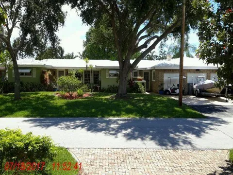 370 SE 14TH AVENUE