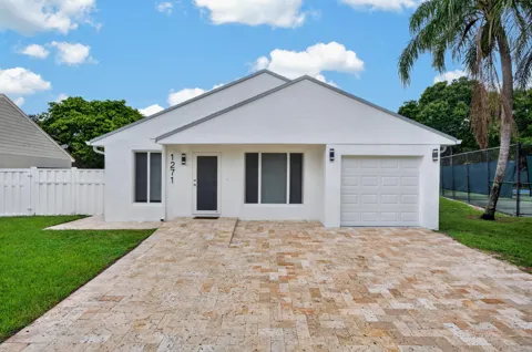1271 SW 85TH TERRACE