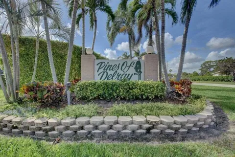 1160 Mahogany Way #103