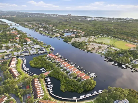 13348 Mangrove Isle Drive