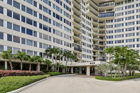 3912 S Ocean Boulevard #704