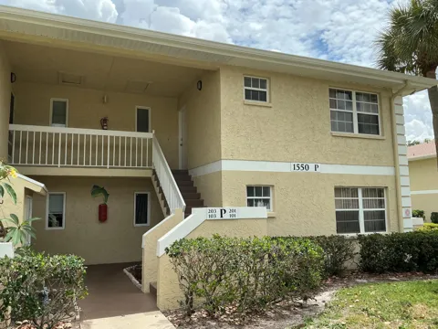 1550 SE Royal Green Circle #P- 201