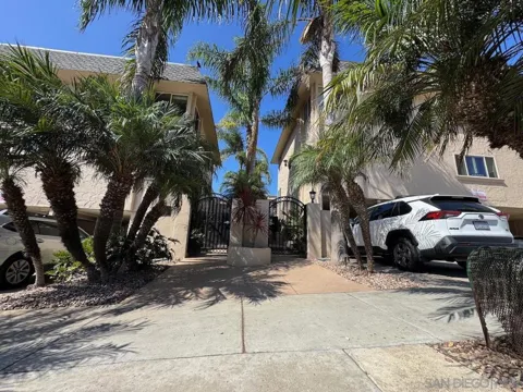 5075 Narragansett Avenue #206