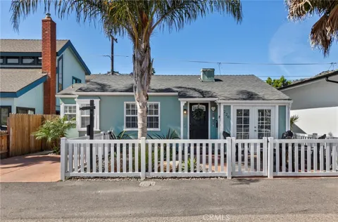 220 Capistrano Avenue