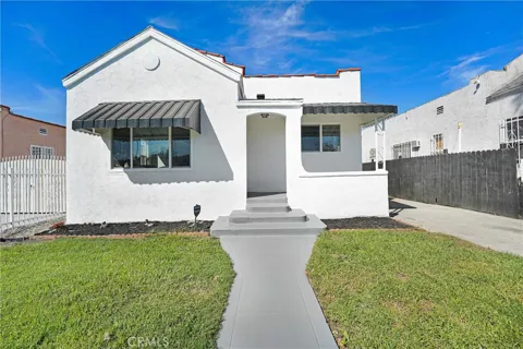 923 E 85th