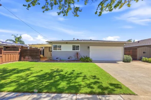 5014 Brewster Avenue