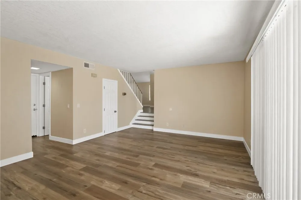 7043 Sterling Court Rancho Cucamonga, CA 91701