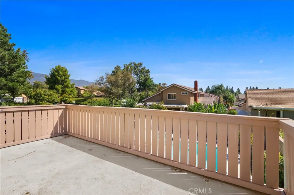 7043 Sterling Court Rancho Cucamonga, CA 91701