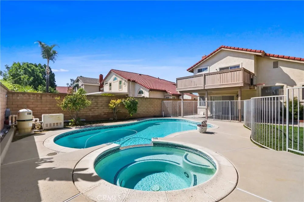 7043 Sterling Court Rancho Cucamonga, CA 91701