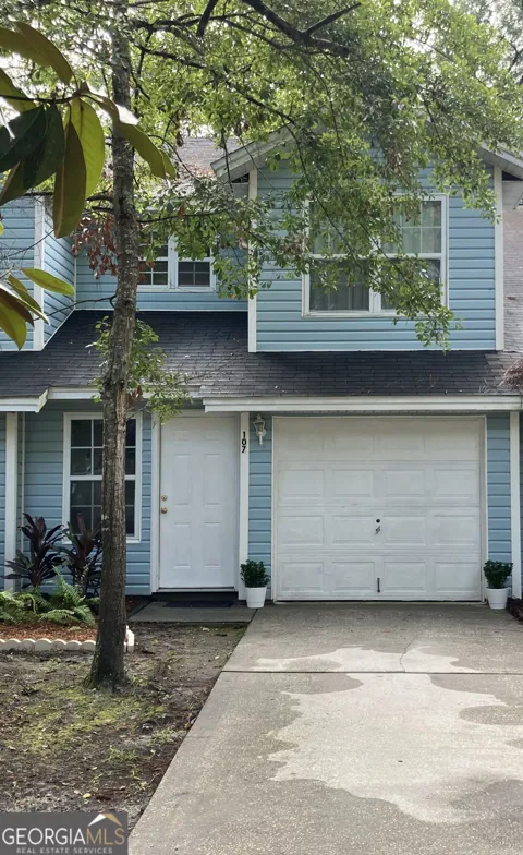 107 E Lakemont DR